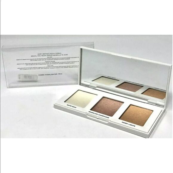 Victorias Secret Cheek Highlighter Trio - Picture 2 of 6